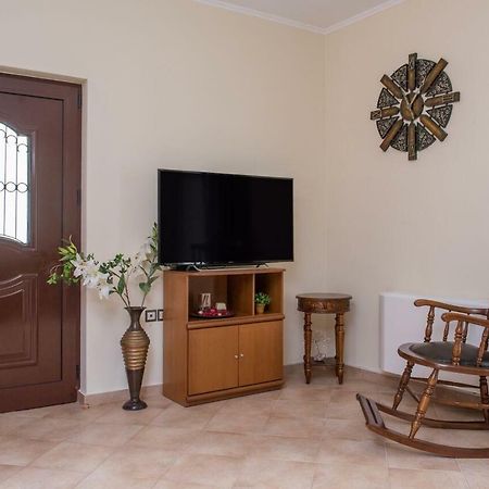 Marika Traditional Home Elos Exterior photo