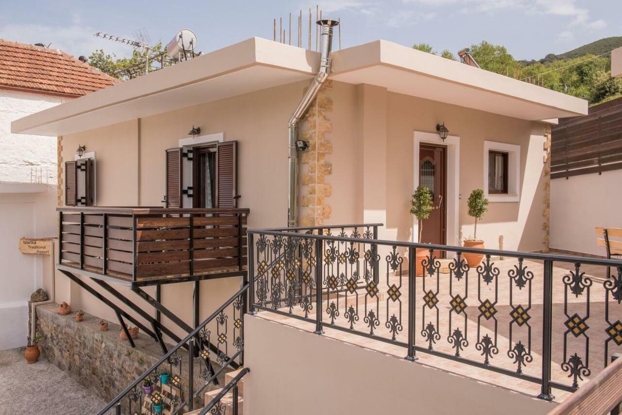 Marika Traditional Home Elos Exterior photo