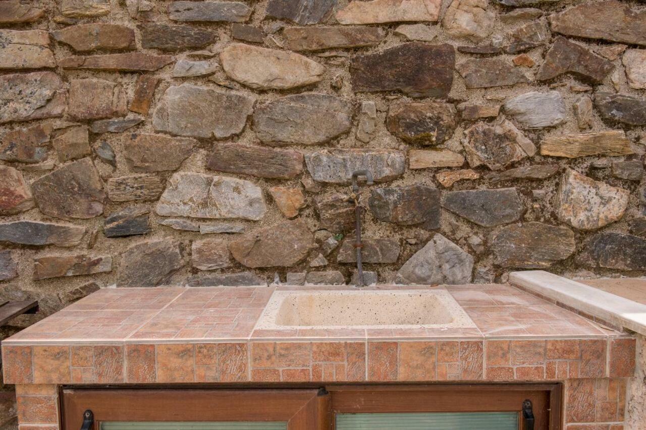 Marika Traditional Home Elos Exterior photo