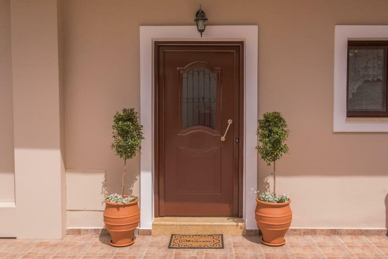 Marika Traditional Home Elos Exterior photo